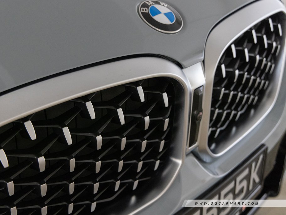 https://i.i-sgcm.com/new_cars/cars/21494/21494_g10
