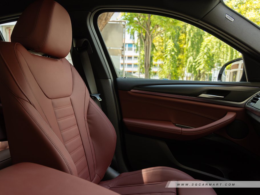 https://i.i-sgcm.com/new_cars/cars/21494/21494_g17