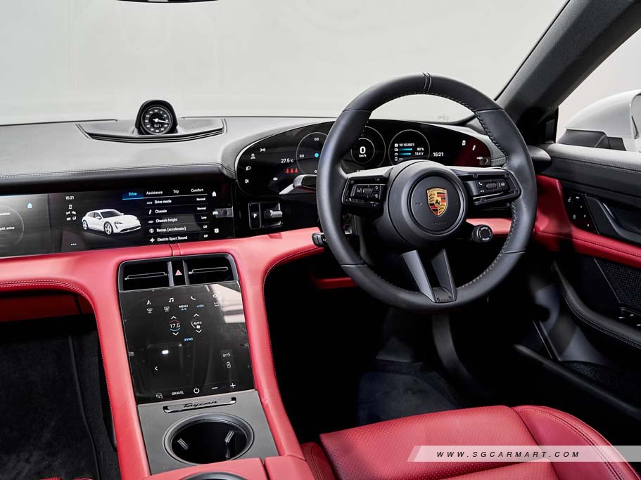 https://i.i-sgcm.com/new_cars/cars/21497/21497_g23