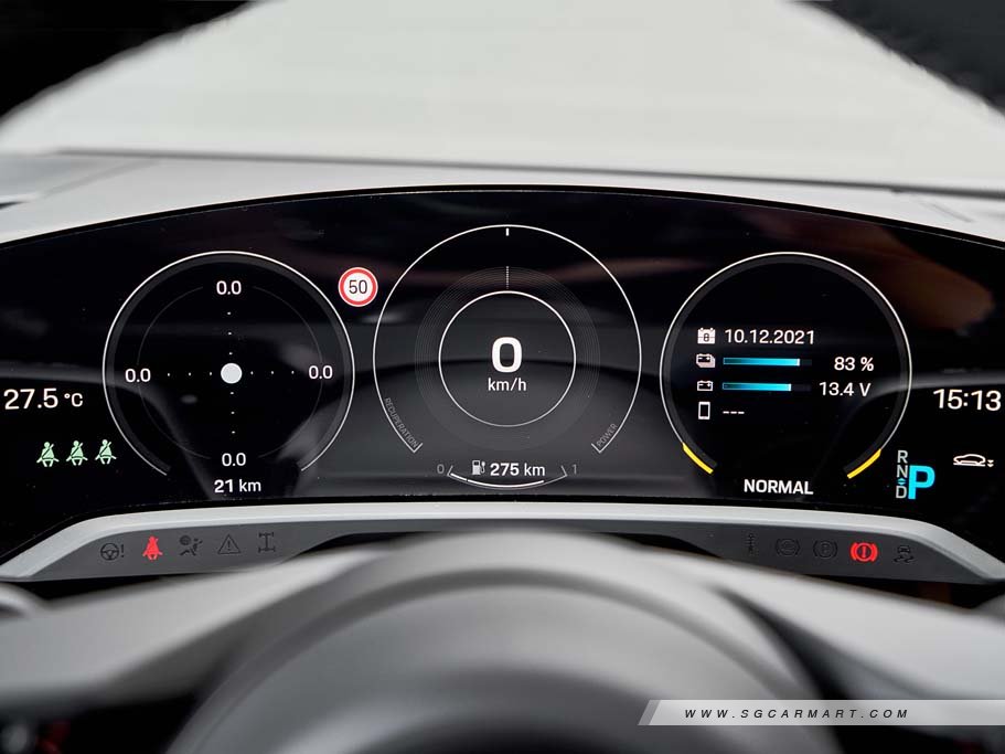 https://i.i-sgcm.com/new_cars/cars/21497/21497_g33