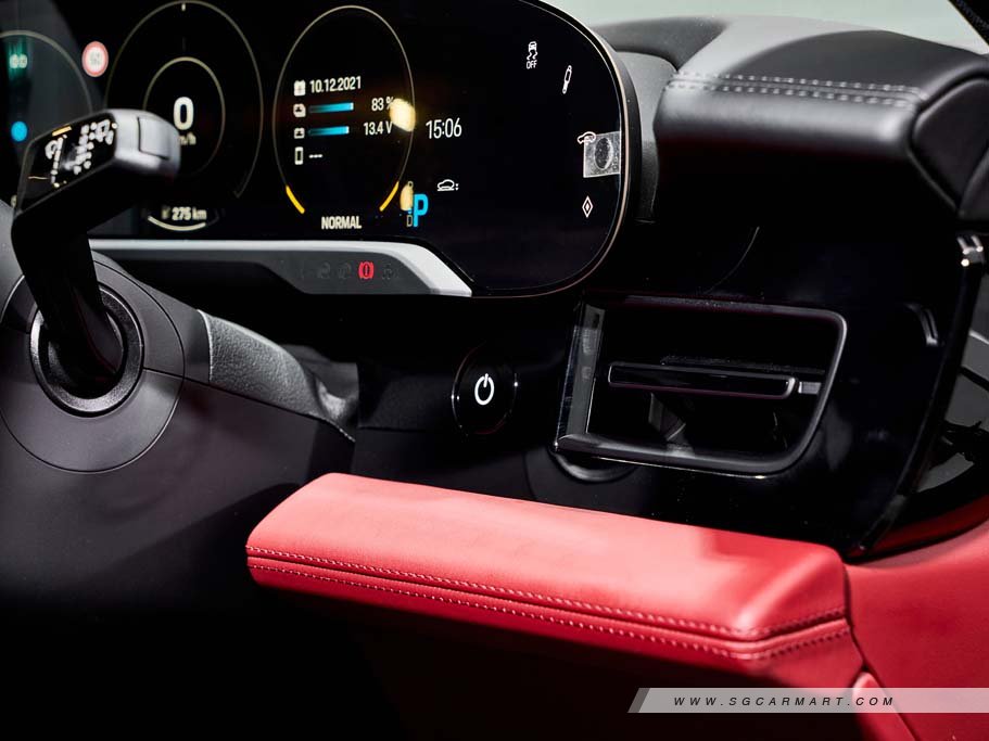 https://i.i-sgcm.com/new_cars/cars/21497/21497_g34