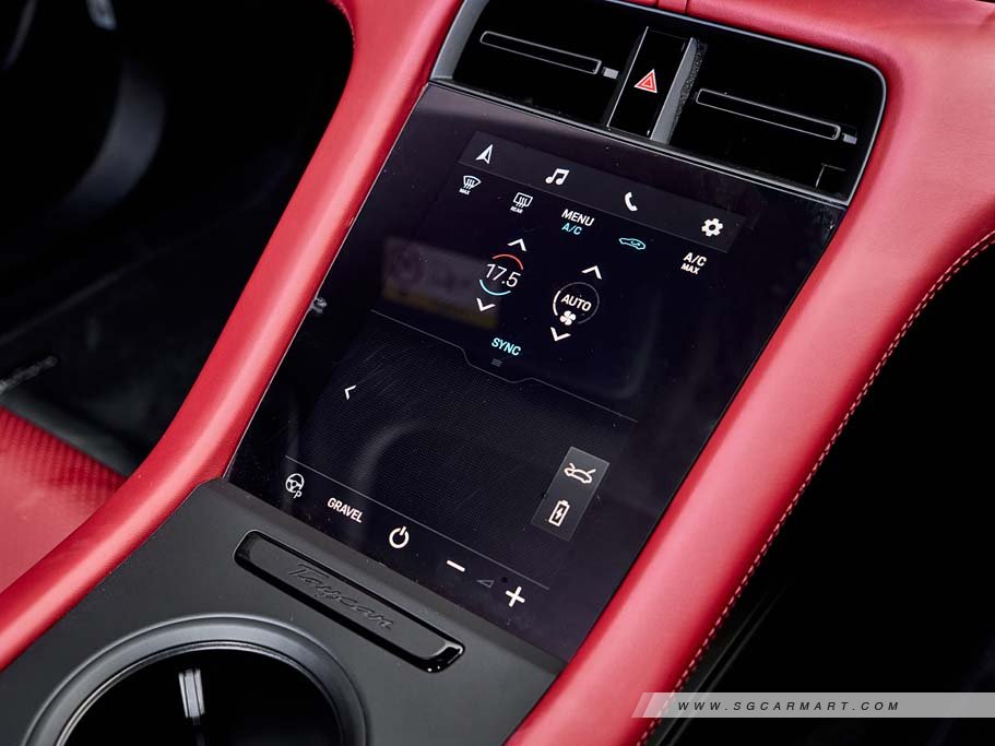 https://i.i-sgcm.com/new_cars/cars/21497/21497_g41
