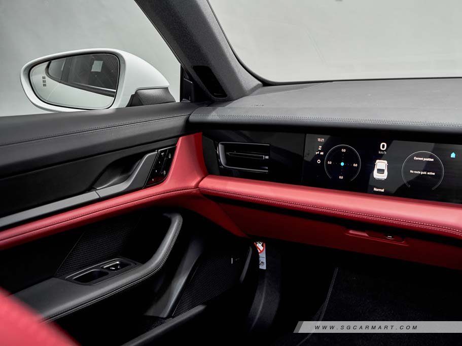 https://i.i-sgcm.com/new_cars/cars/21497/21497_g46