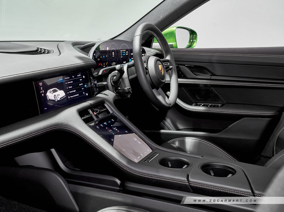 https://i.i-sgcm.com/new_cars/cars/21497/21497_g77