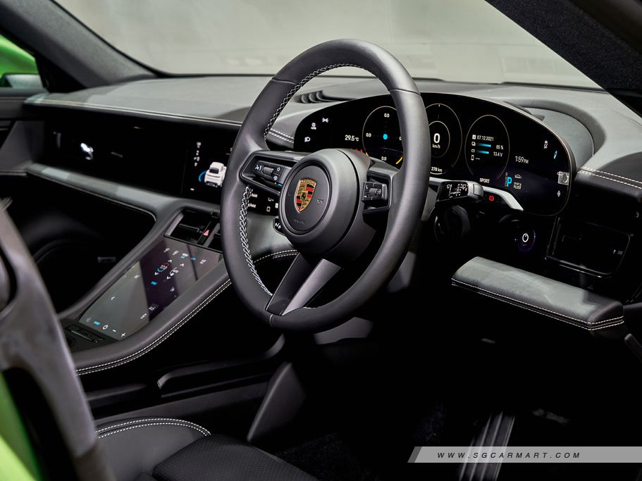 https://i.i-sgcm.com/new_cars/cars/21497/21497_g81