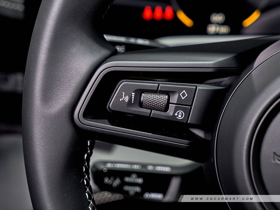 https://i.i-sgcm.com/new_cars/cars/21497/21497_g83