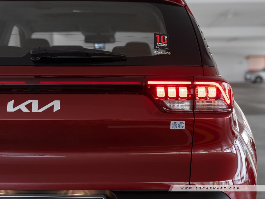https://i.i-sgcm.com/new_cars/cars/21502/21502_g43