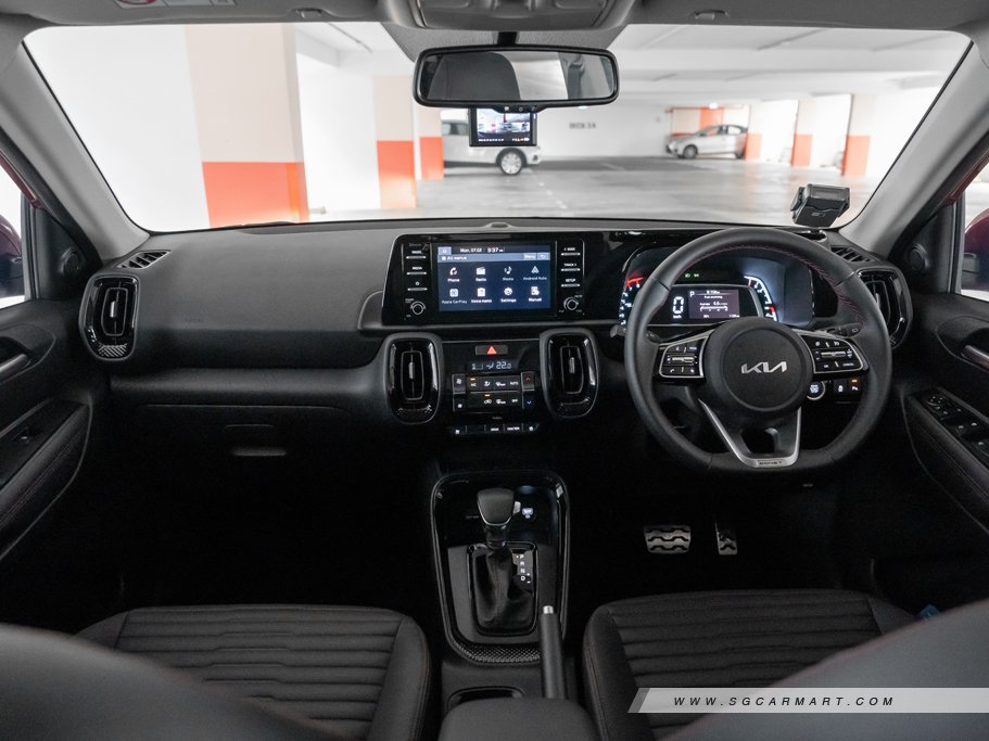 https://i.i-sgcm.com/new_cars/cars/21502/21502_g47