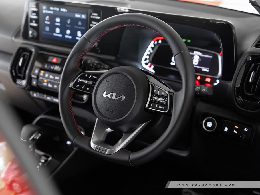 https://i.i-sgcm.com/new_cars/cars/21502/21502_g49