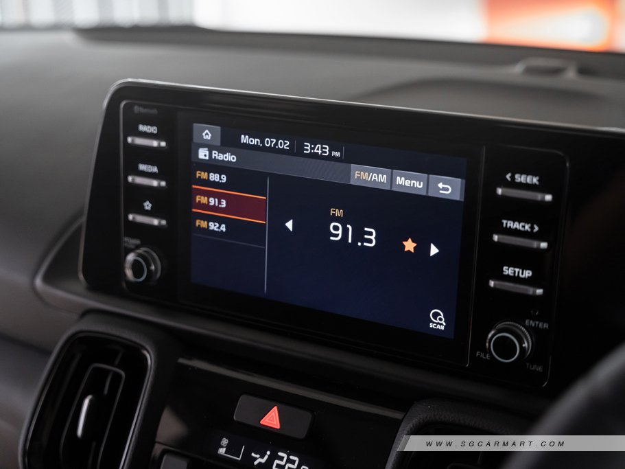 https://i.i-sgcm.com/new_cars/cars/21502/21502_g56