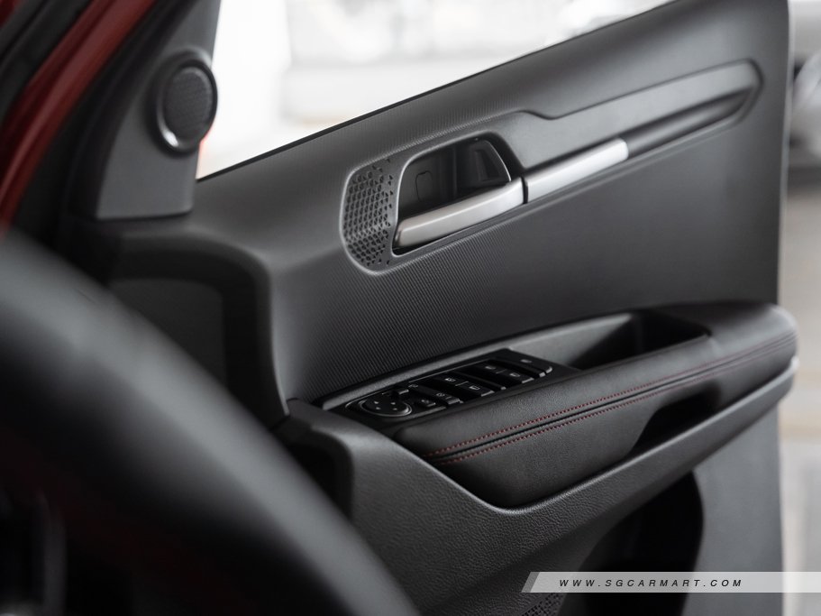 https://i.i-sgcm.com/new_cars/cars/21502/21502_g66