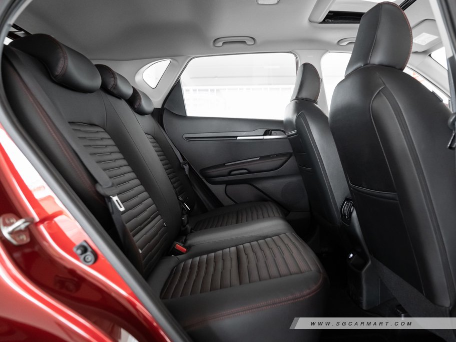 https://i.i-sgcm.com/new_cars/cars/21502/21502_g68