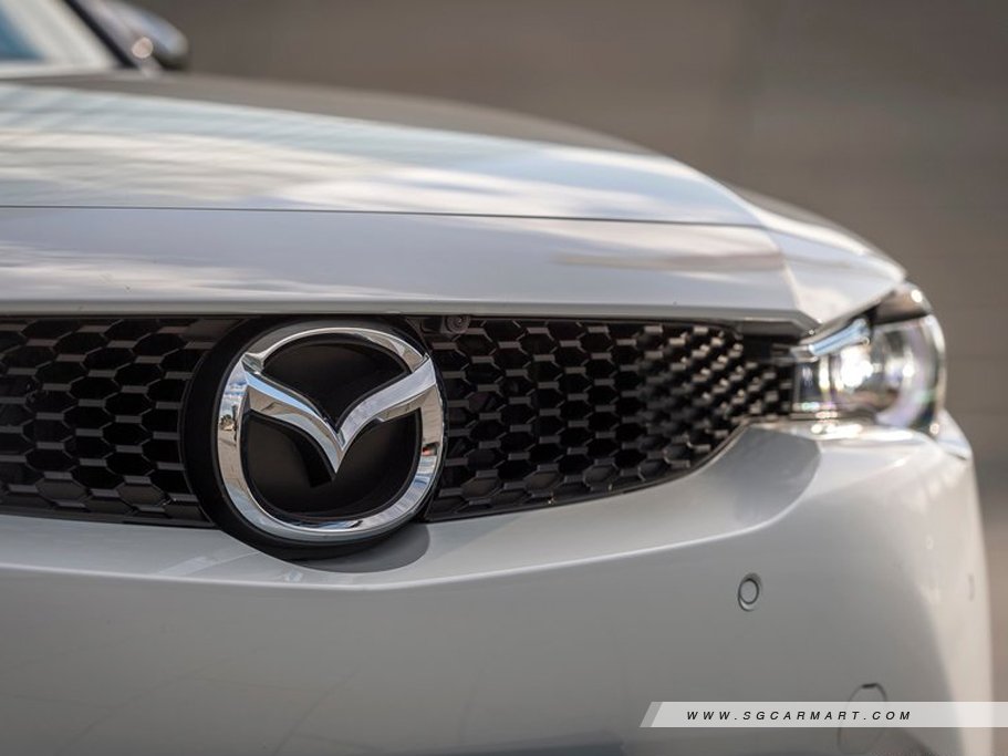 https://i.i-sgcm.com/new_cars/cars/21504/21504_g12