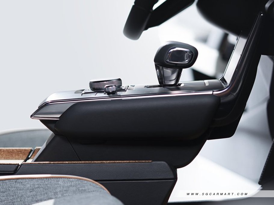 https://i.i-sgcm.com/new_cars/cars/21504/21504_g20