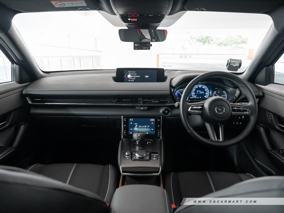 https://i.i-sgcm.com/new_cars/cars/21504/21504_g30