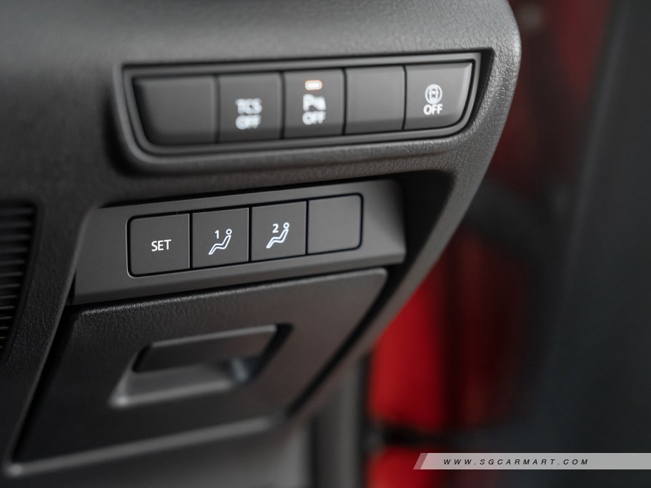 https://i.i-sgcm.com/new_cars/cars/21504/21504_g36