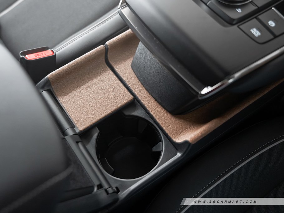 https://i.i-sgcm.com/new_cars/cars/21504/21504_g45