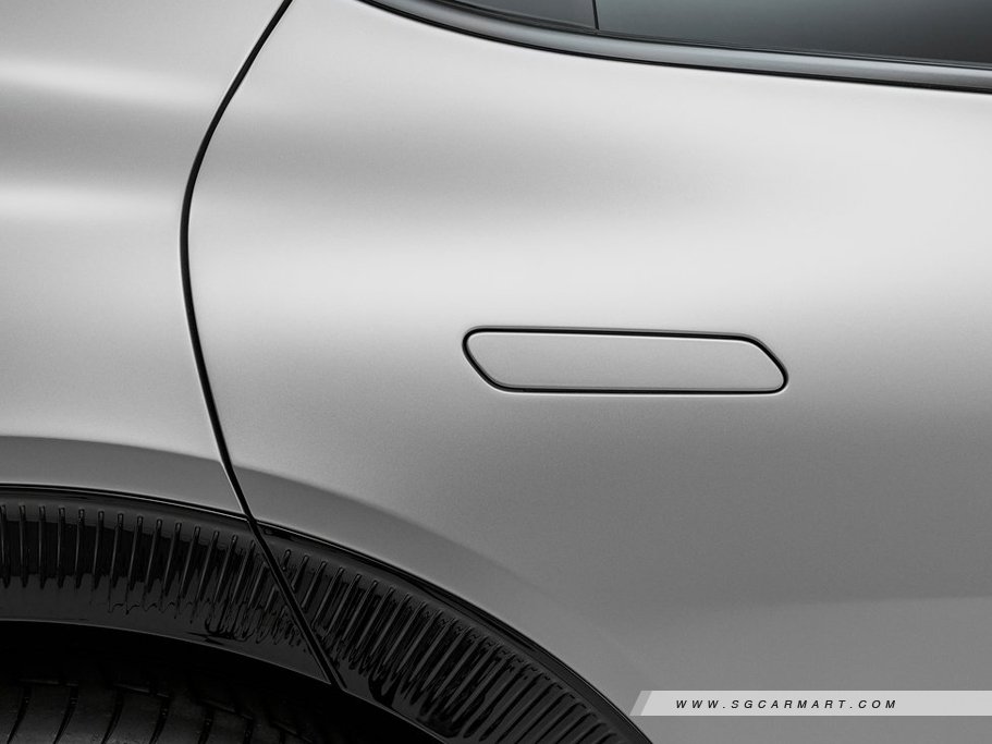 https://i.i-sgcm.com/new_cars/cars/21505/21505_g12