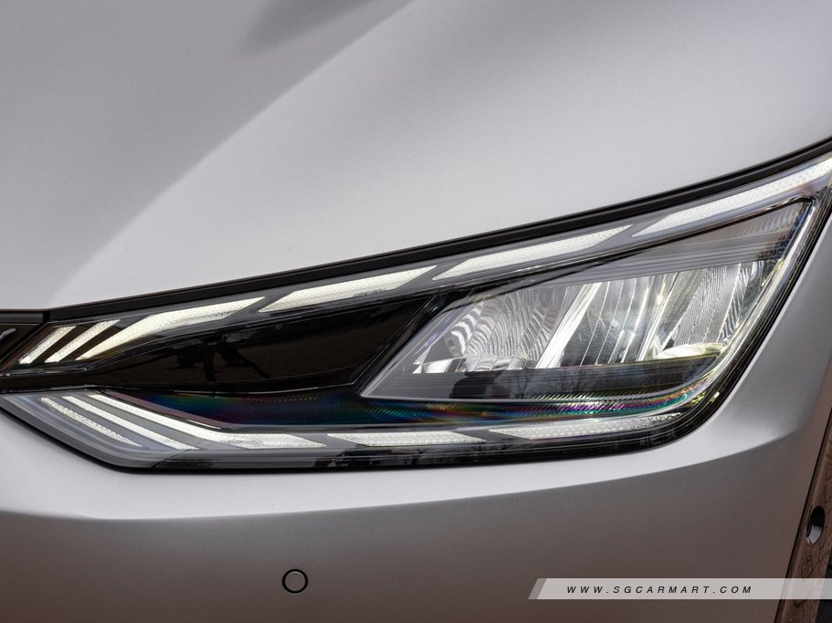 https://i.i-sgcm.com/new_cars/cars/21505/21505_g8
