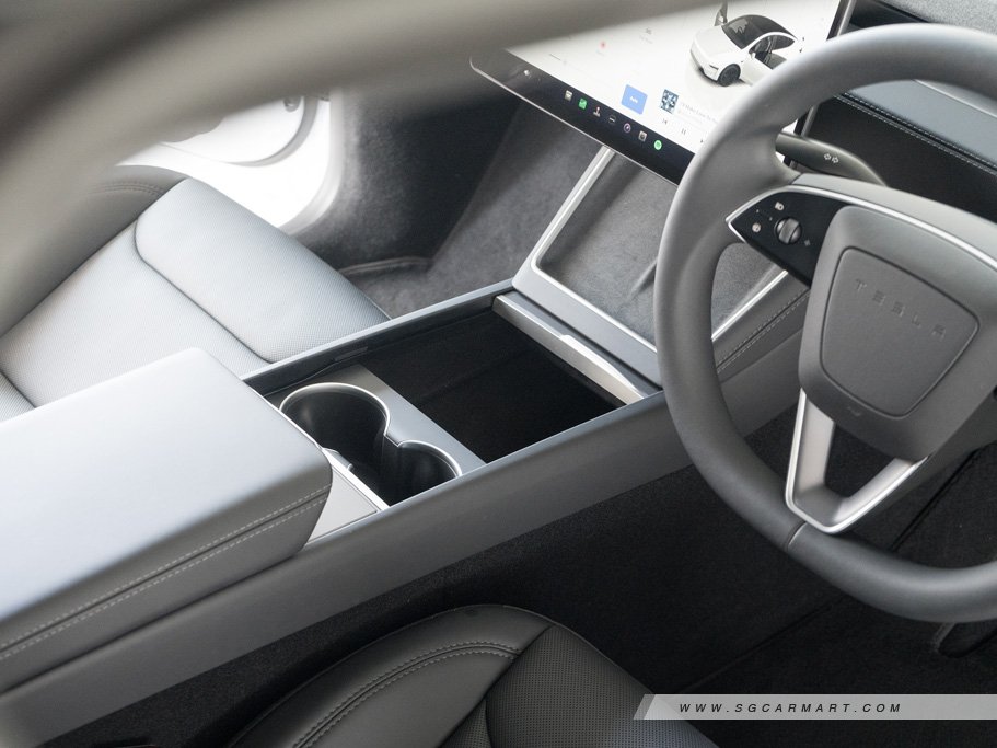 https://i.i-sgcm.com/new_cars/cars/21506/21506_g74