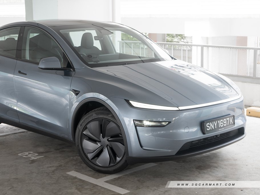https://i.i-sgcm.com/new_cars/cars/21506/21506_g90
