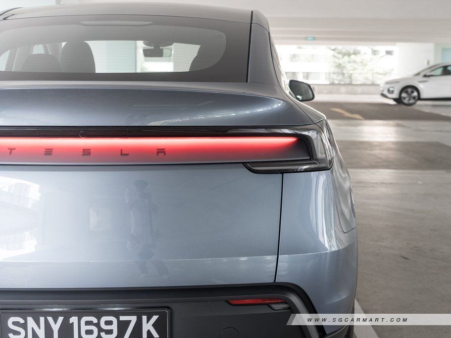 https://i.i-sgcm.com/new_cars/cars/21506/21506_g92