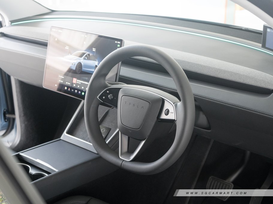 https://i.i-sgcm.com/new_cars/cars/21506/21506_g96