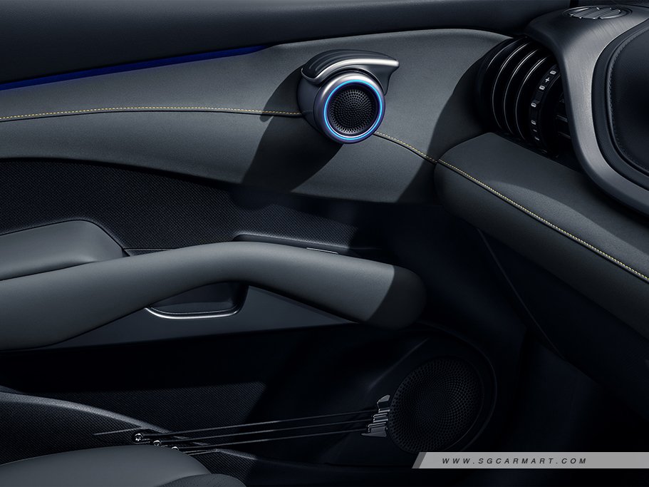 https://i.i-sgcm.com/new_cars/cars/21508/21508_g192