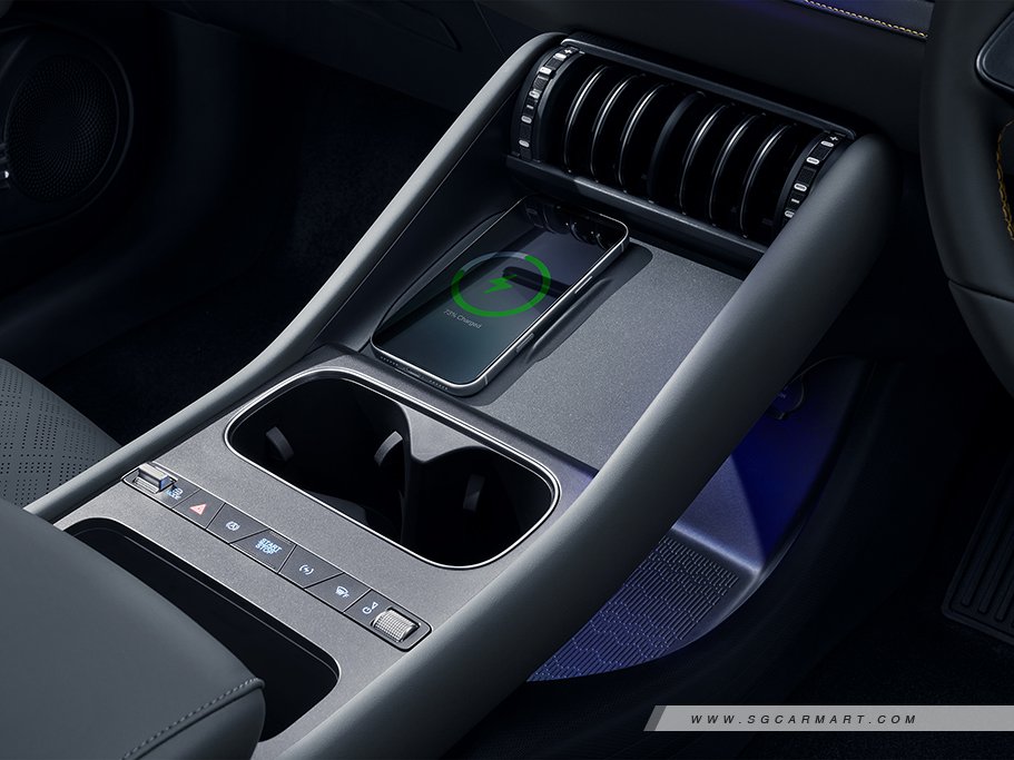 https://i.i-sgcm.com/new_cars/cars/21508/21508_g193
