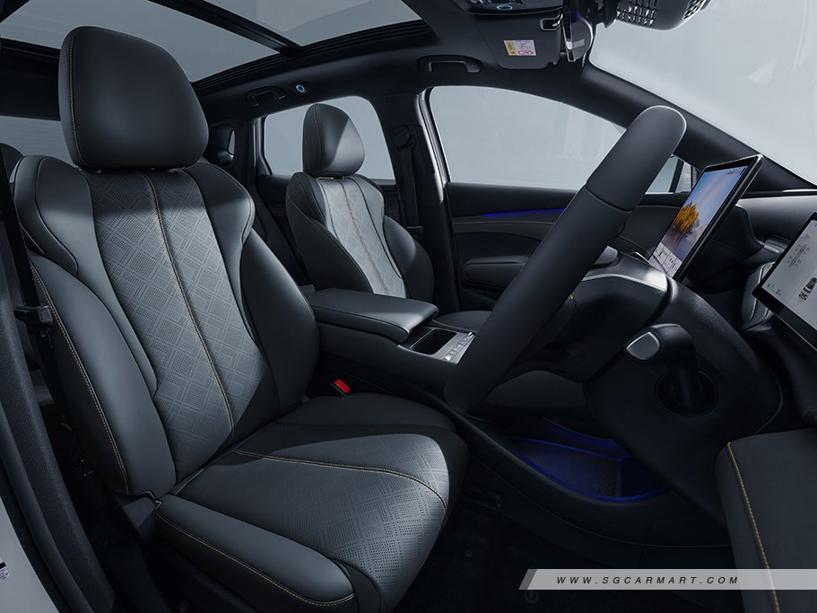 https://i.i-sgcm.com/new_cars/cars/21508/21508_g194