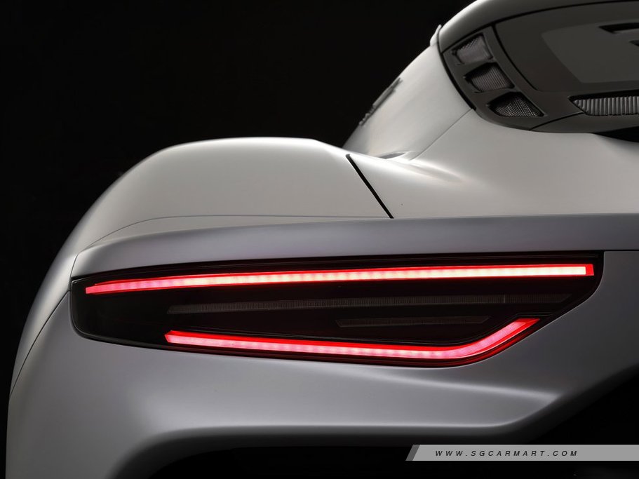 https://i.i-sgcm.com/new_cars/cars/21509/21509_g16