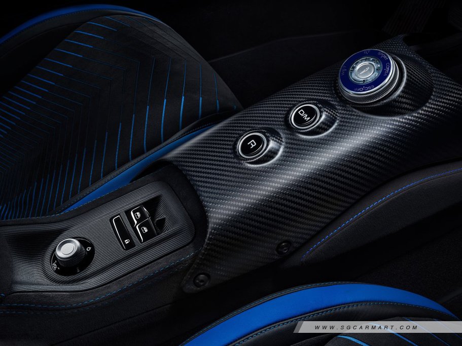 https://i.i-sgcm.com/new_cars/cars/21509/21509_g24