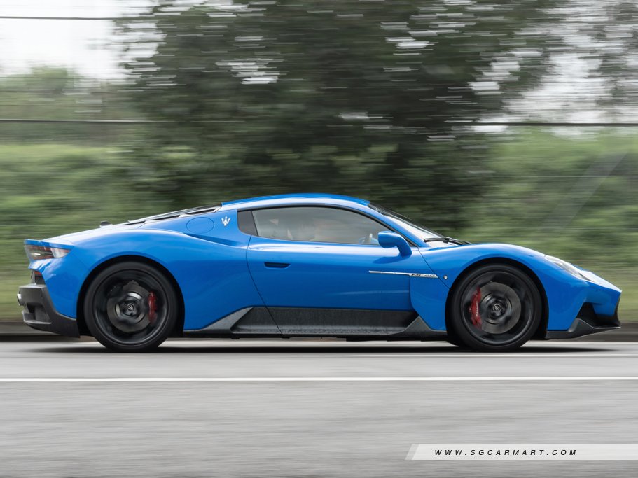 https://i.i-sgcm.com/new_cars/cars/21509/21509_g34