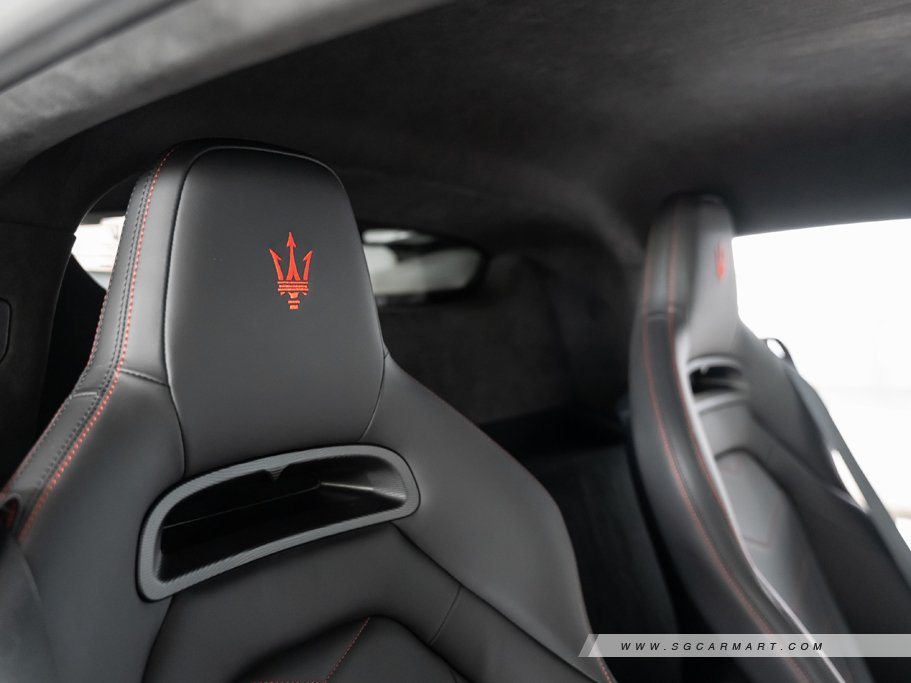 https://i.i-sgcm.com/new_cars/cars/21509/21509_g52