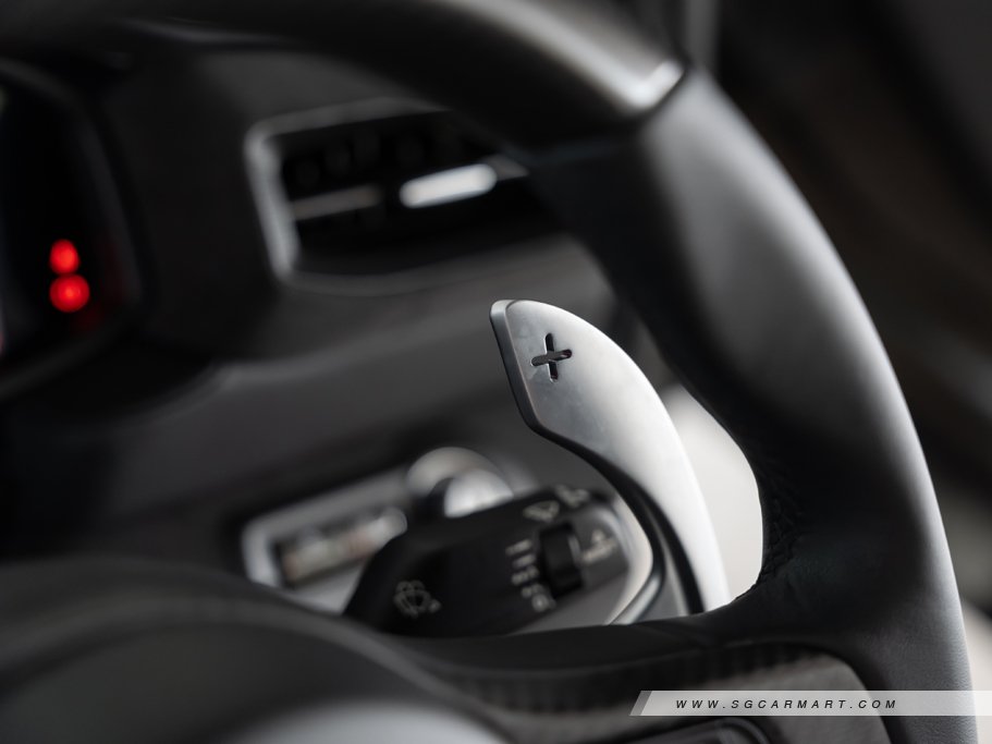 https://i.i-sgcm.com/new_cars/cars/21509/21509_g64
