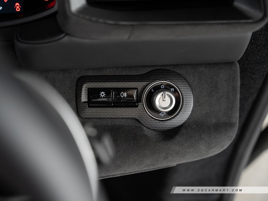 https://i.i-sgcm.com/new_cars/cars/21509/21509_g80