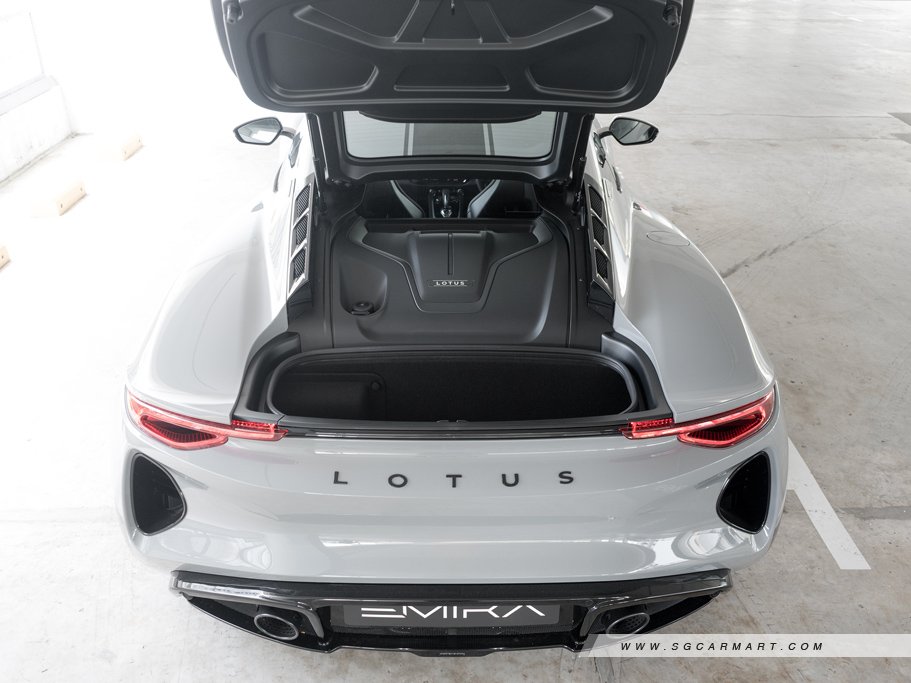 https://i.i-sgcm.com/new_cars/cars/21512/21512_g68