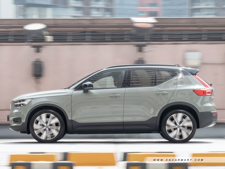 https://i.i-sgcm.com/new_cars/cars/21514/21514_g34