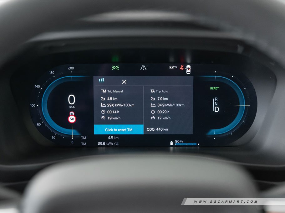 https://i.i-sgcm.com/new_cars/cars/21514/21514_g48