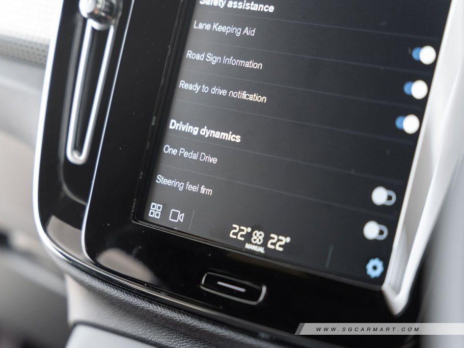https://i.i-sgcm.com/new_cars/cars/21514/21514_g58