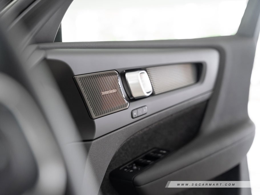 https://i.i-sgcm.com/new_cars/cars/21514/21514_g67