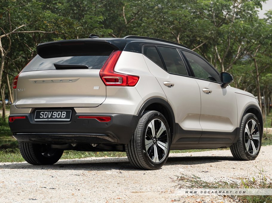 https://i.i-sgcm.com/new_cars/cars/21514/21514_g89