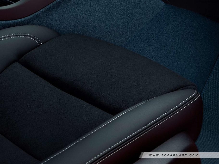 https://i.i-sgcm.com/new_cars/cars/21515/21515_g24