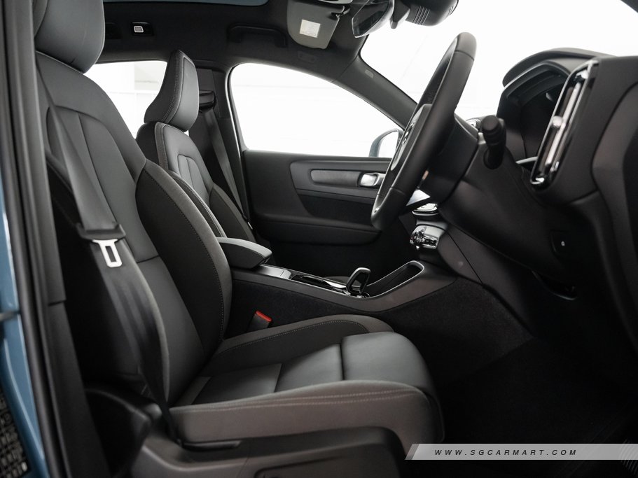 https://i.i-sgcm.com/new_cars/cars/21515/21515_g52