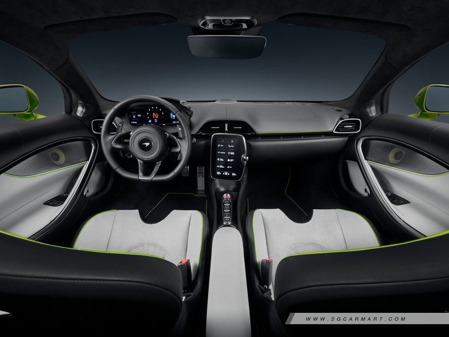 https://i.i-sgcm.com/new_cars/cars/21516/21516_g15