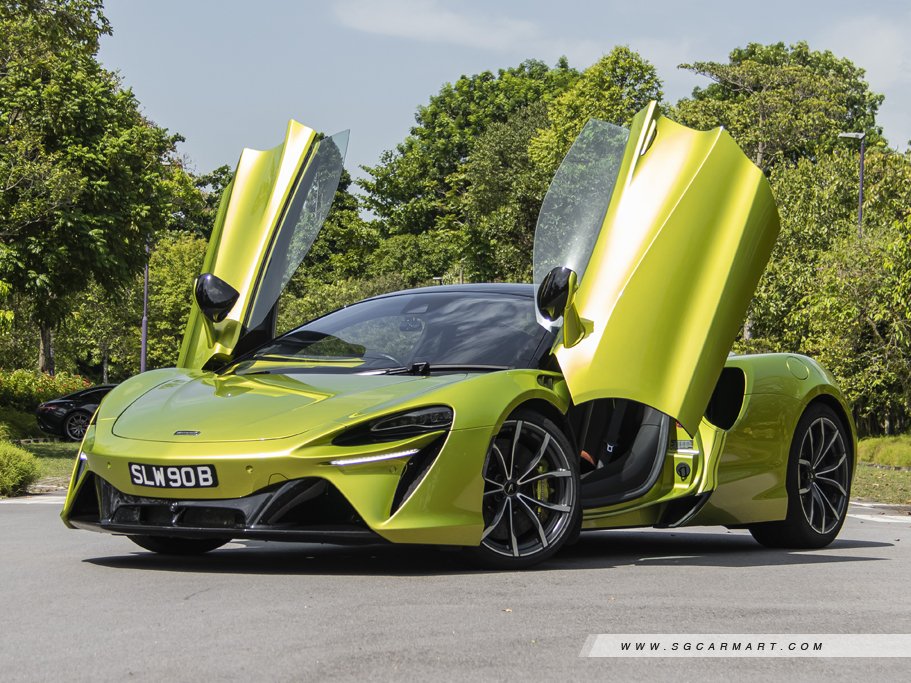 https://i.i-sgcm.com/new_cars/cars/21516/21516_g21