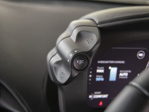 https://i.i-sgcm.com/new_cars/cars/21516/21516_g37