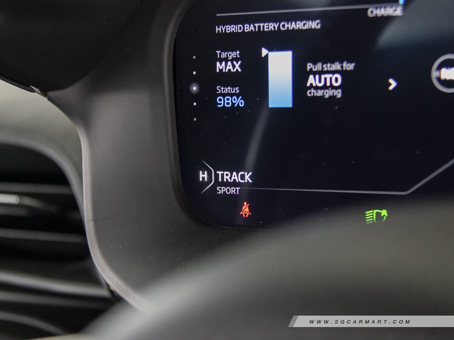 https://i.i-sgcm.com/new_cars/cars/21516/21516_g38