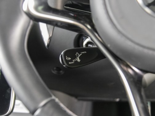 https://i.i-sgcm.com/new_cars/cars/21516/21516_g39
