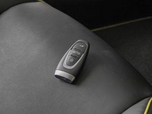 https://i.i-sgcm.com/new_cars/cars/21516/21516_g52